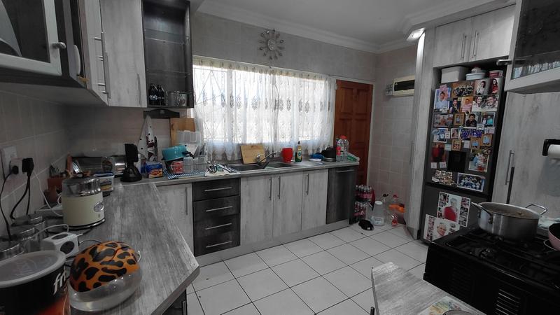 6 Bedroom Property for Sale in Ferreira Free State